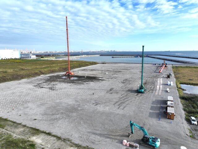 南本牧ふ頭建設工事・第５－１ブロック地盤改良工（その５） | 07：地盤改良工